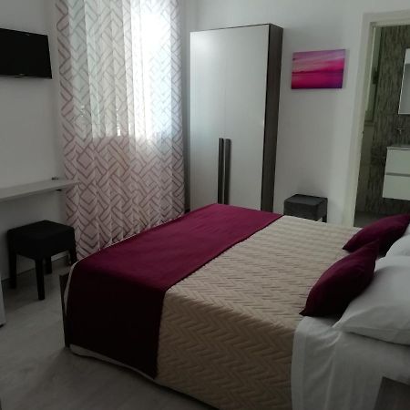 Flamingo Rooms マルゲリータ・ディ・サヴォイア エクステリア 写真