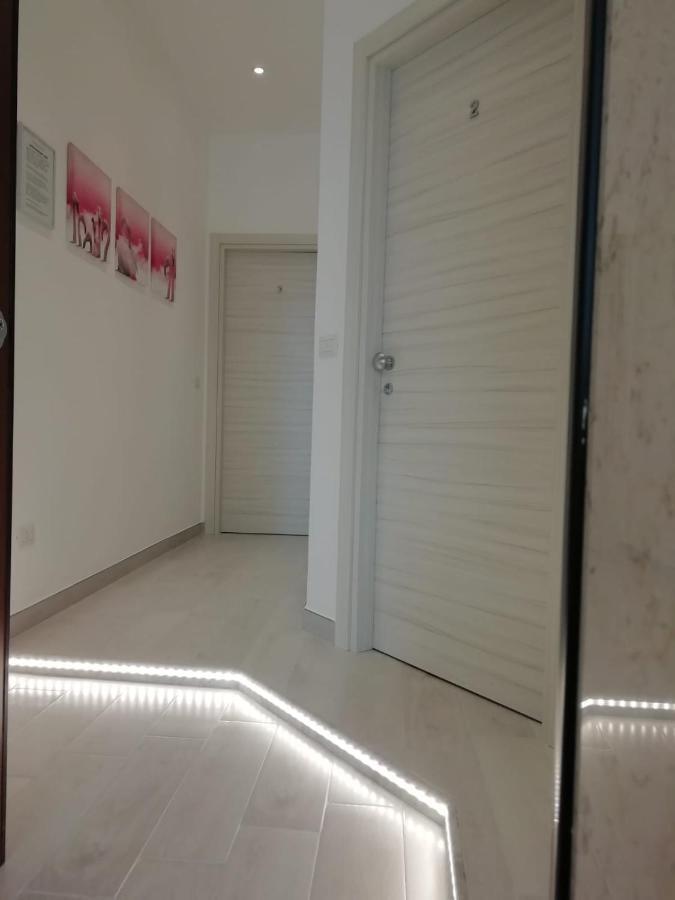 Flamingo Rooms マルゲリータ・ディ・サヴォイア エクステリア 写真